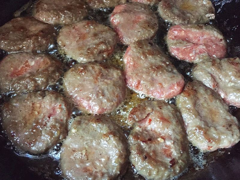 İçi Pişmeyen Köfteler İçin Ne Yapılır?