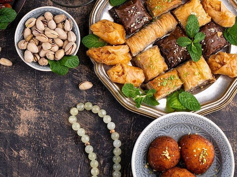 İftardan Sonra Misafire Ne İkram Edilir? Çay Yanına Hafif Tarifler 