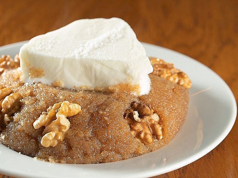 İrmik Helvasına Bir Tutam Tuz Neden Atılır? 