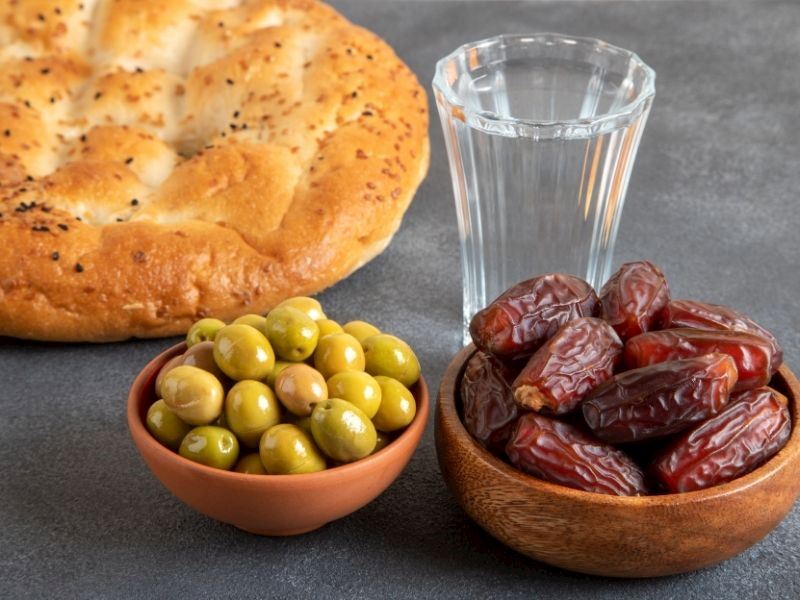 İstanbul İftar Saati 20 Şubat Cuma: 2026 Ramazan İmsakiyesi ile İstanbul İftar Saati Kaçta?