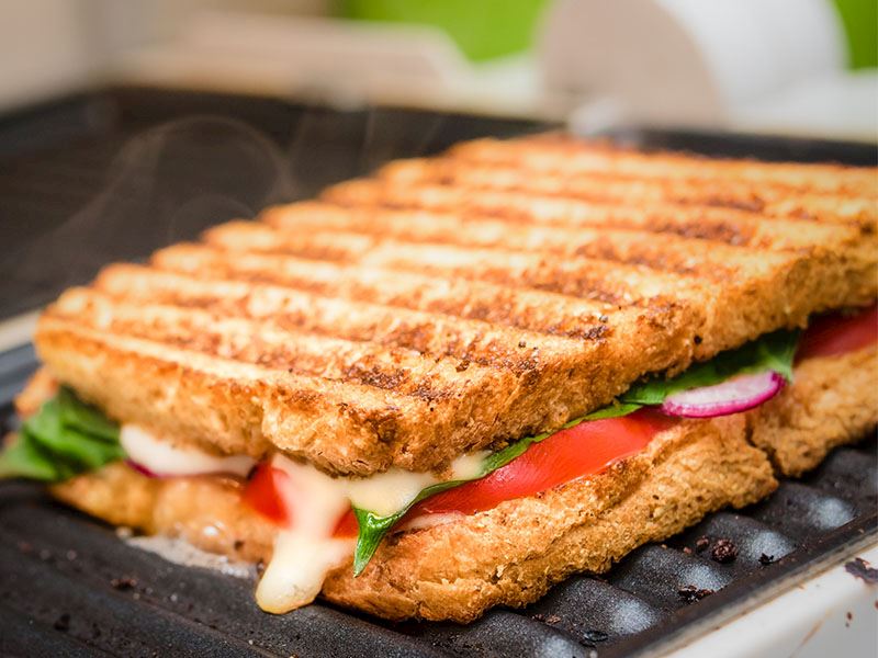 İtalyan Tostu Nasıl Yapılır?