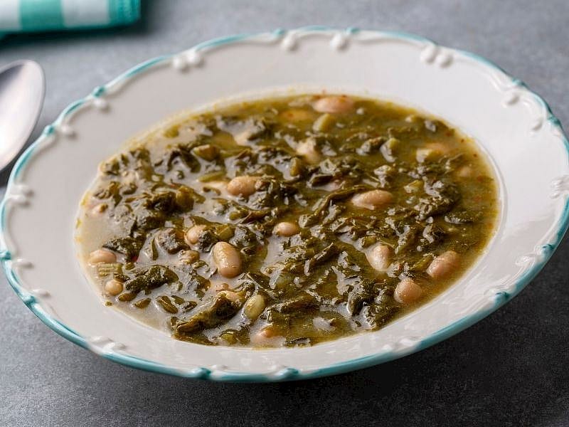 Karalahana Pişirirken Kokmaması İçin Ne Yapmalı?