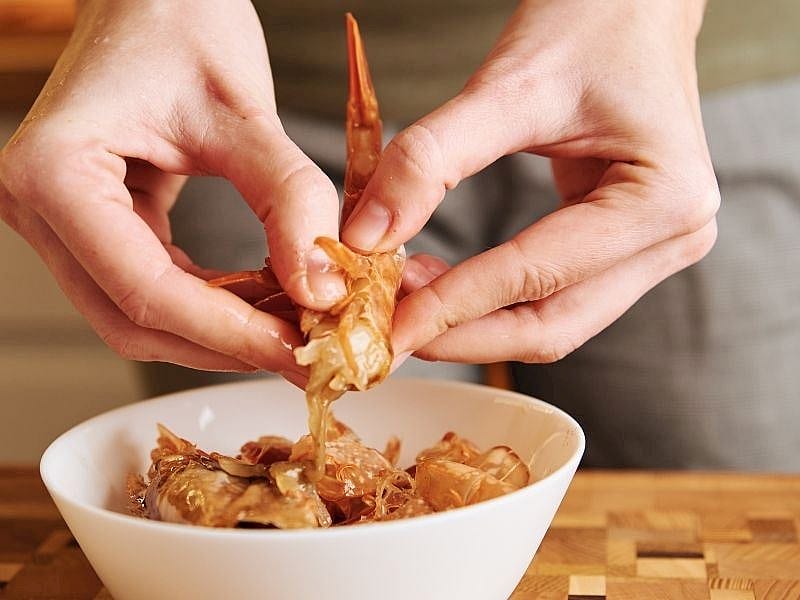 Karidesin Neresi Temizlenir? 