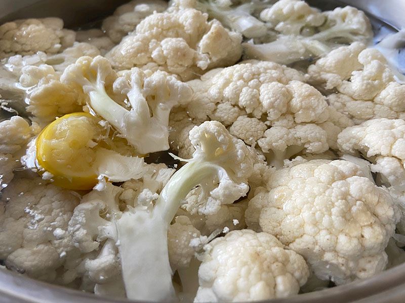 Karnabaharı Kokutmadan Pişirmek İçin 4 Mükemmel Sır