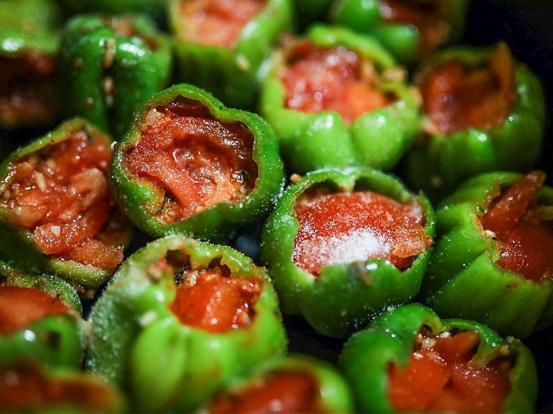 Kıymalı Biber Dolmasına Kimyon Konur Mu?