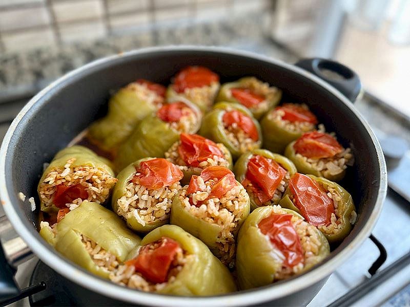 Kıymalı Biber Dolmasının Suyu Ne Kadar Olmalı?