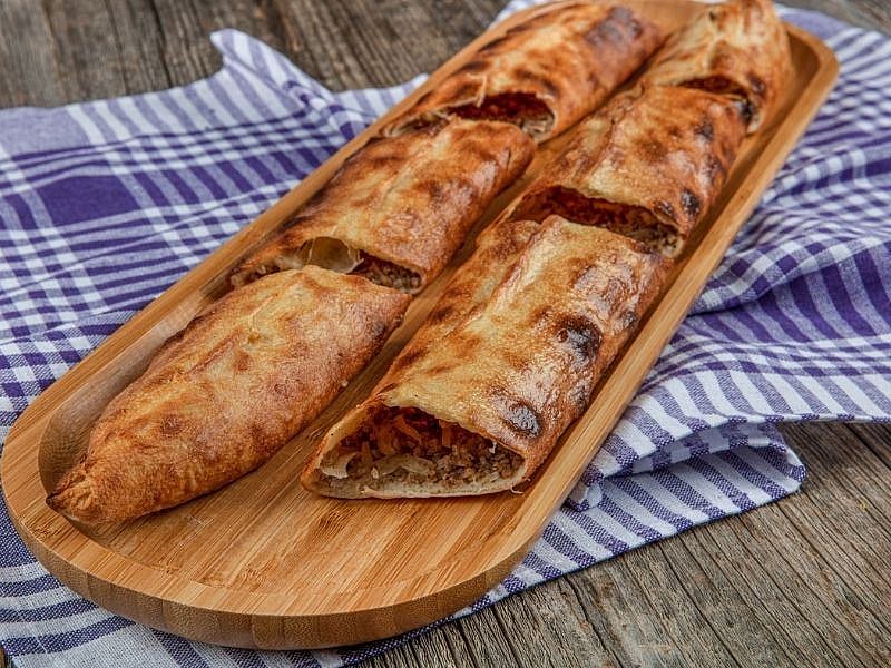 Kıymalı Pide Fırında Fanlı Mı Pişirilir, Fansız Mı?