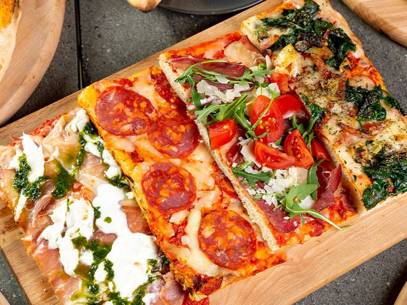 Klasik Pizzanın İçinde Neler Var?