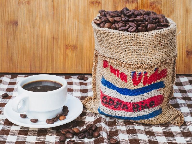 Kosta Rika Kahvesi Nedir, Özellikleri Nelerdir?