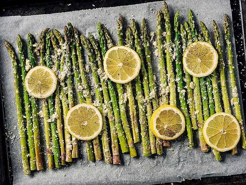 Kuşkonmaza Hangi Baharatlar Yakışır?
