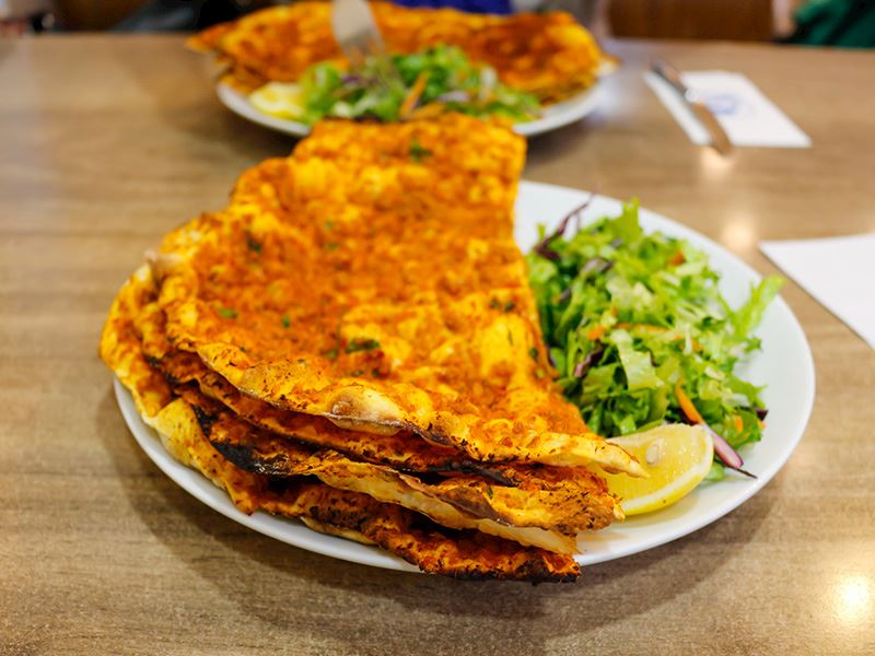 Lahmacun Hamuruna Ne Konur?