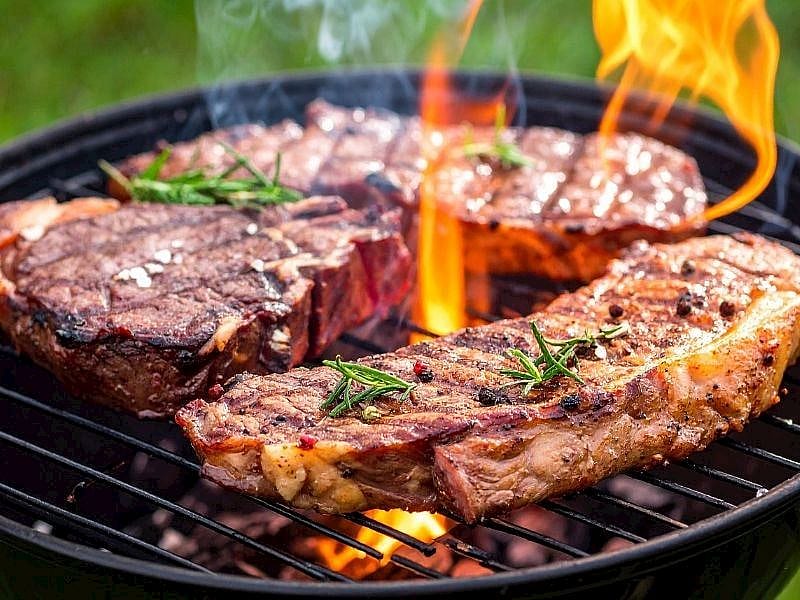 Mangal Telindeki Kurumuş Yağları Saniyeler İçinde Söküyor