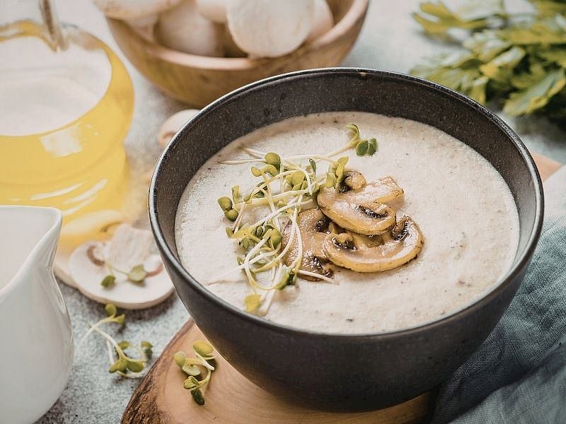 Mantar Çorbası Nasıl Beyaz Olur? 