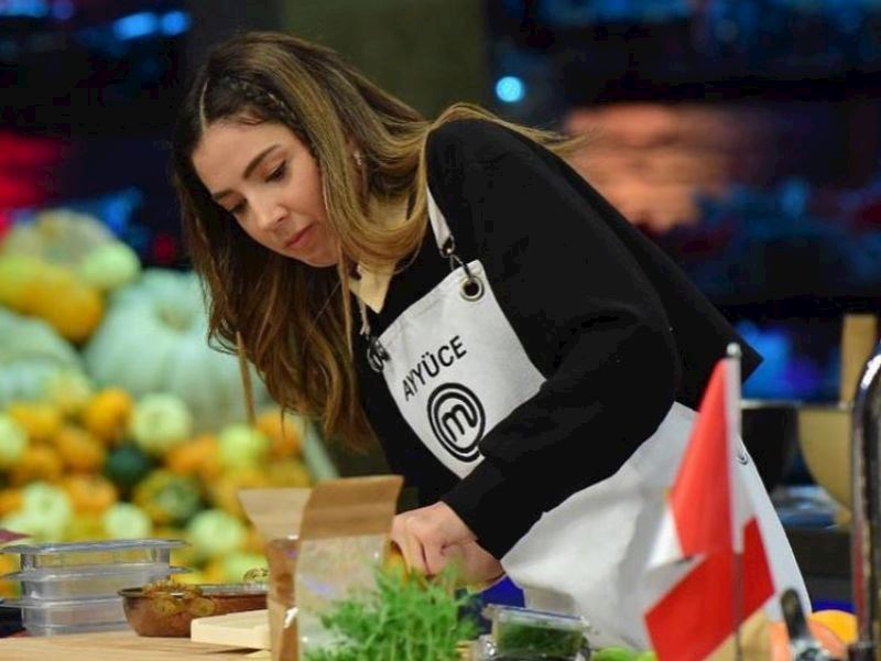 Ayyüce Kamit Kimdir, Kaç Yaşında? MasterChef Ayyüce'nin Mesleği Ne?