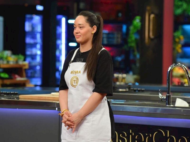 Masterchef Büşra Zambak Kimdir, Kaç Yaşında, Nereli?