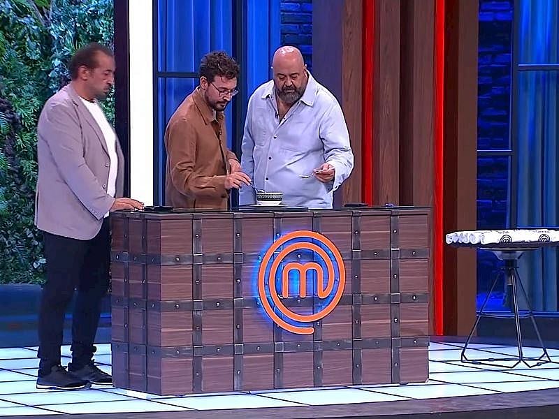 MasterChef'te Ana Kadroya Kim Girdi, 12. Önlüğün Sahibi Kim Oldu? (30 Temmuz 2026)