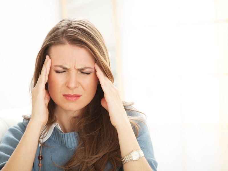 Migreni Tetikleyen Besinler: Migreni Olanların Kaçınması Gereken 9 Besin
