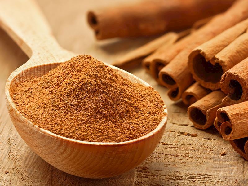 Özbek Pilavına Tarçın Konur Mu?