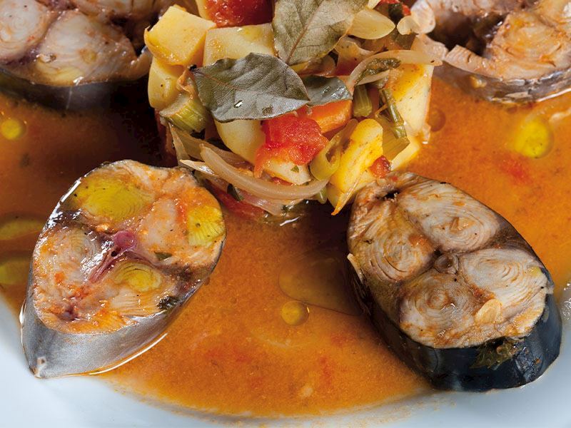 Palamut Buğulamaya Ne Konur?