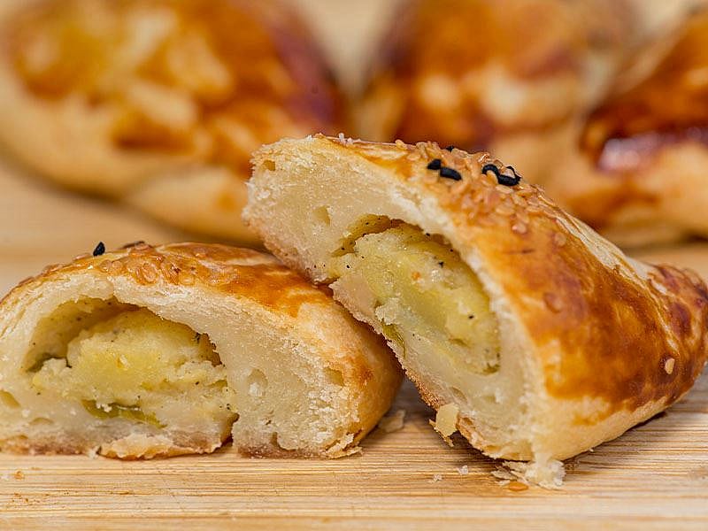 Patatesli Poğaçanın İçine Ne Konur?