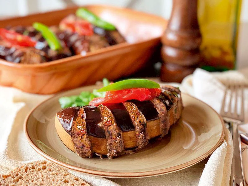 Patlıcan Kebabı İçine Ne Koyulur?