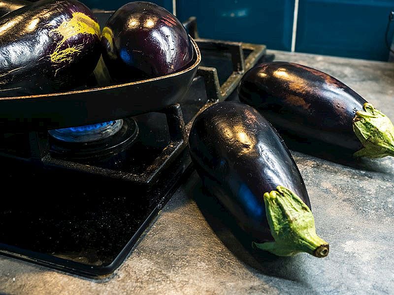 Patlıcanı Közledikten Sonra Sadece 5 Dakika Bekletin
