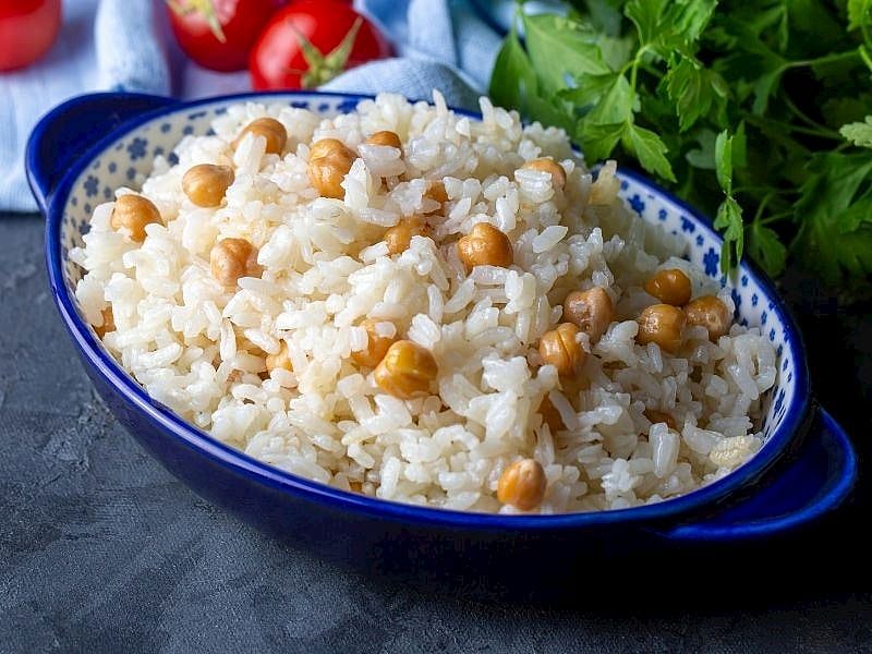 Pilava Süt Konur Mu?