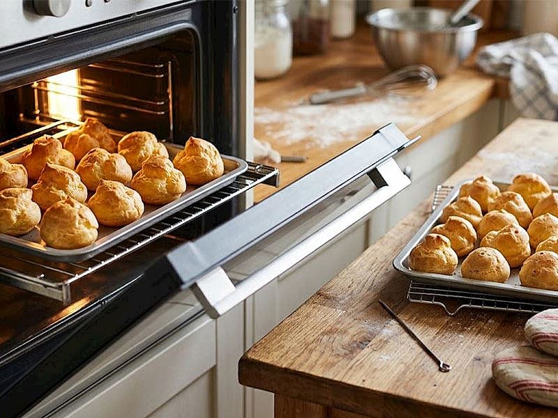 Profiterol Pişince Fırından Hemen Çıkarılır Mı?