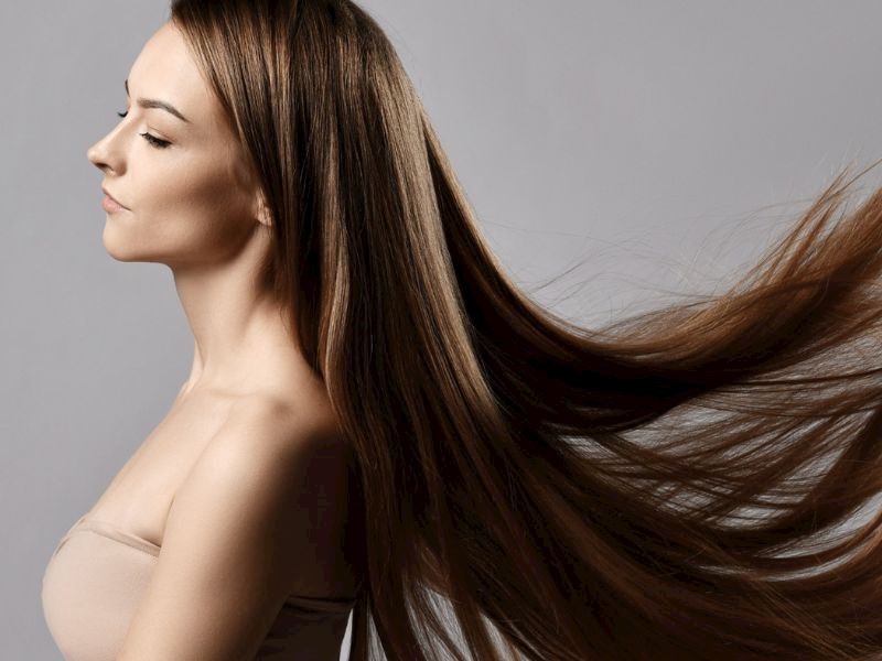 Saç Uzatma Yöntemleri: Saçınızı Doğal Olarak Uzatmak İçin 8 Yöntem