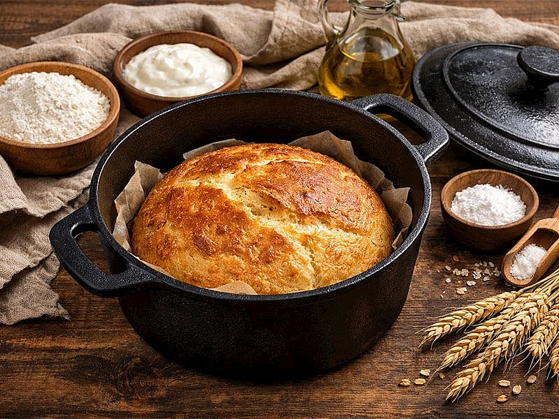Sadece 3 Malzemeyle Tencerede Ekmek Pişirmenin Tüyosu