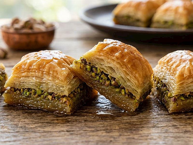 Şekerlenen Baklava Isıtılır Mı?
