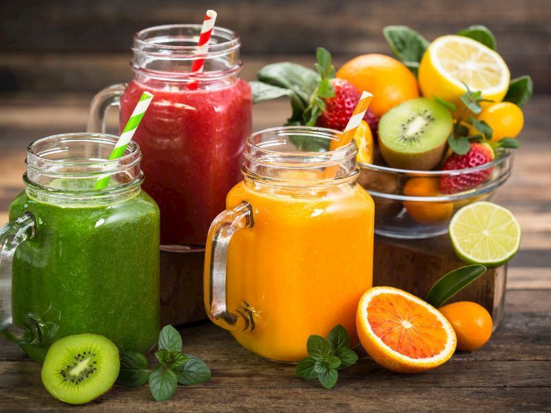 Smoothie Yaparken Hangi Meyveler Kullanılır?