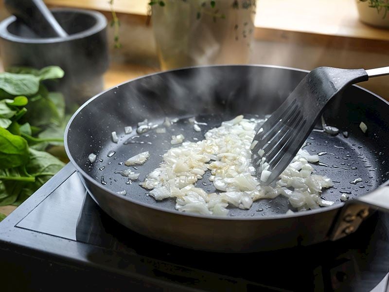 Soğan Kavurması Nasıl Yapılır?