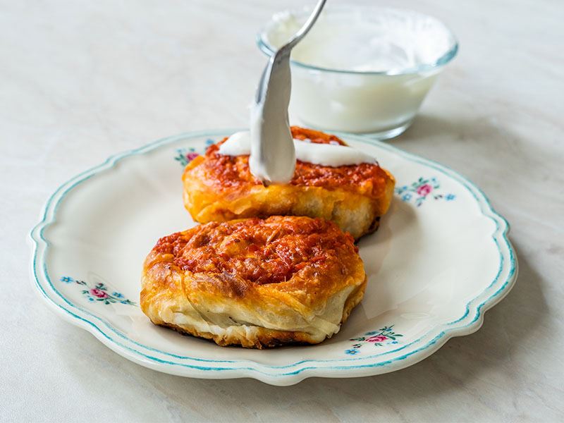 Sosyete Mantısı Kaç Derecede Pişer?