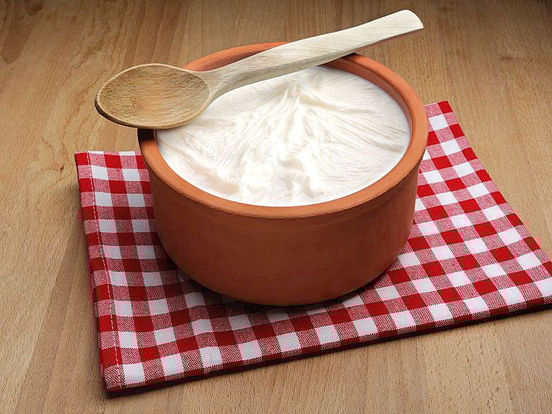 Süzme Yoğurt Neden Ekşi Olur?