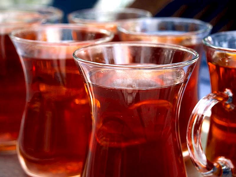 Tavşan Kanı Çay Yapmanın Sırrı Demliğe Bunu Eklemekmiş