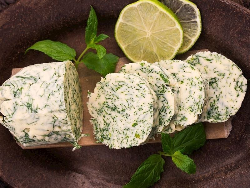 Tereyağını Aromalandırma Ve Gurme Tatlar Yaratmanın 5 Yolu