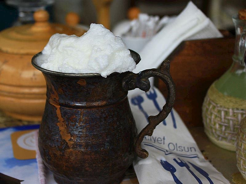 Yayık Ayranı Nasıl Yapılır?