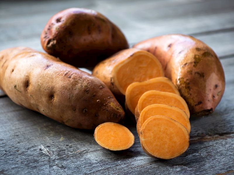 Yer Elması En Kolay Nasıl Soyulur?