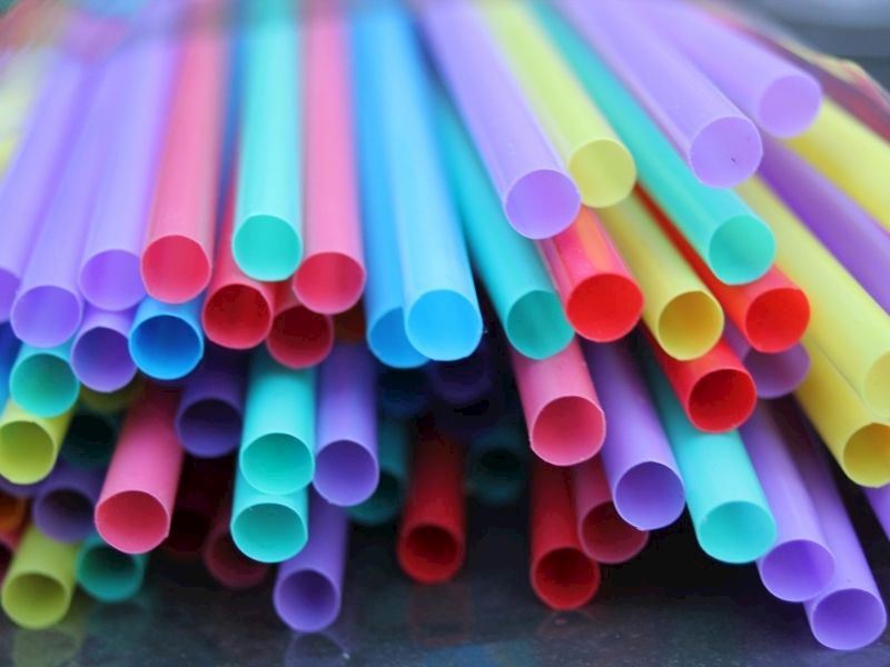 Yiyecekleri Daha Uzun Süre Taze Tutun: Akıllı Pipet Hilesi Nasıl Çalışır?