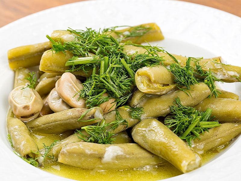 Zeytinyağlı Baklaya Domates Konur Mu?