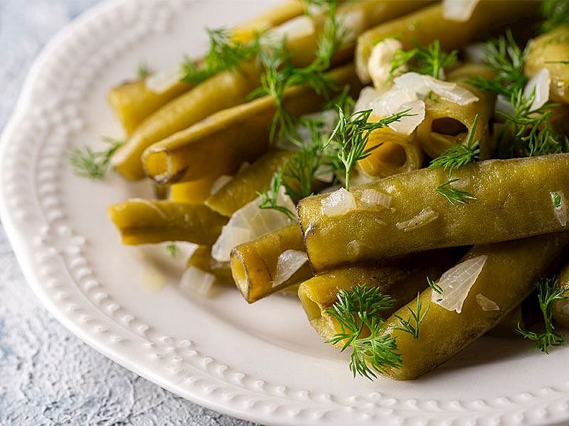 Zeytinyağlı Baklaya Salça Konur Mu?