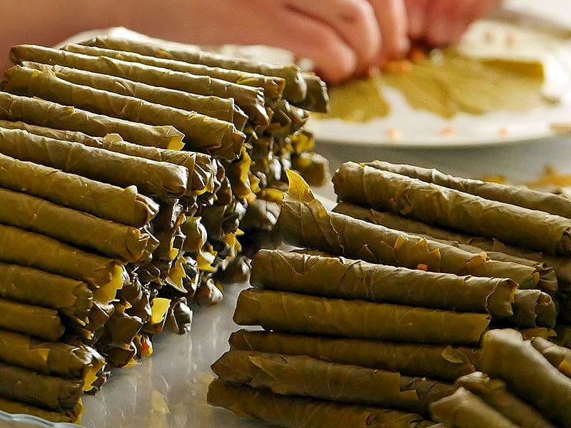Zeytinyağlı Sarmanın Kalem Gibi Kalma Sırrı Buymuş