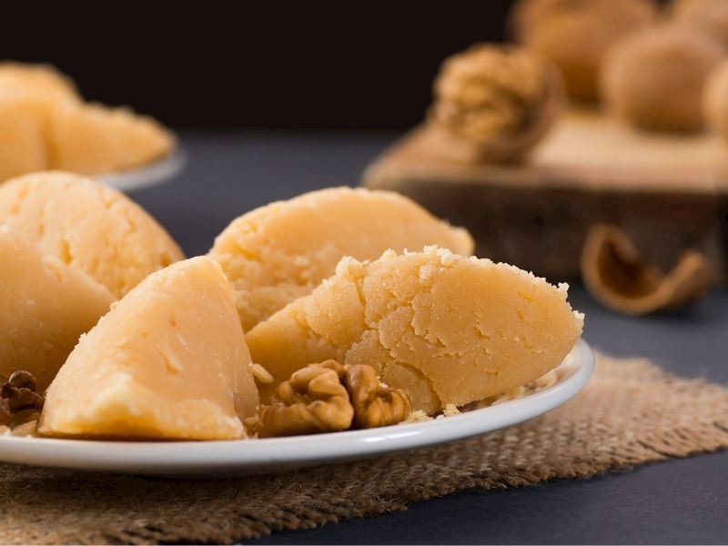 Acele Bacı Helvası Tarifi