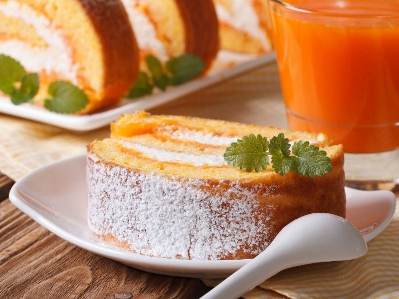 AZ ÖLÇÜLÜ HAVUÇLU RULO KEK TARİFİ