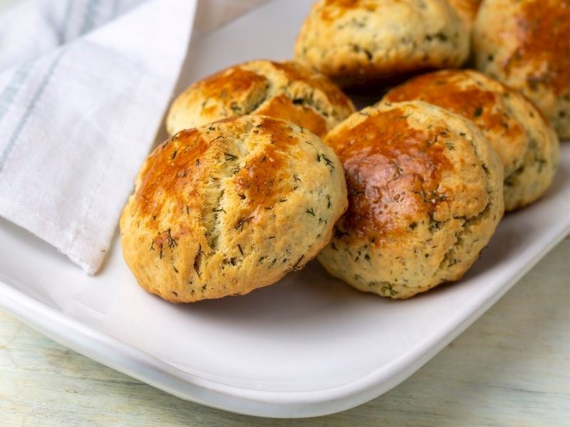 Dereotlu Labneli Poğaça Tarifi