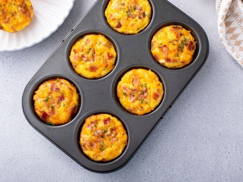 Fırında Yumurtalı Muffin Tarifi