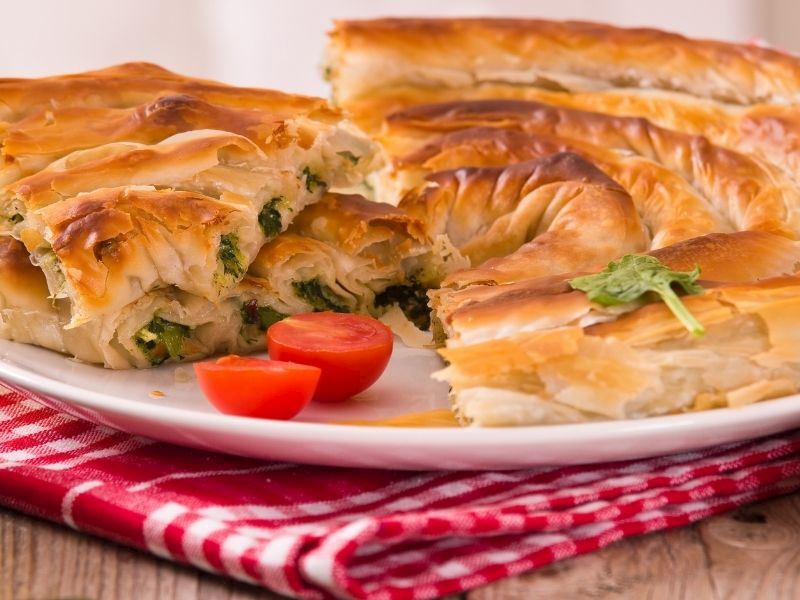  Ispanaklı Tava Böreği Tarifi