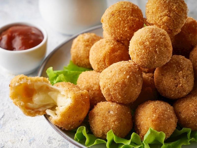 KAŞARLI ÇITIR PATATES TOPLARI TARİFİ