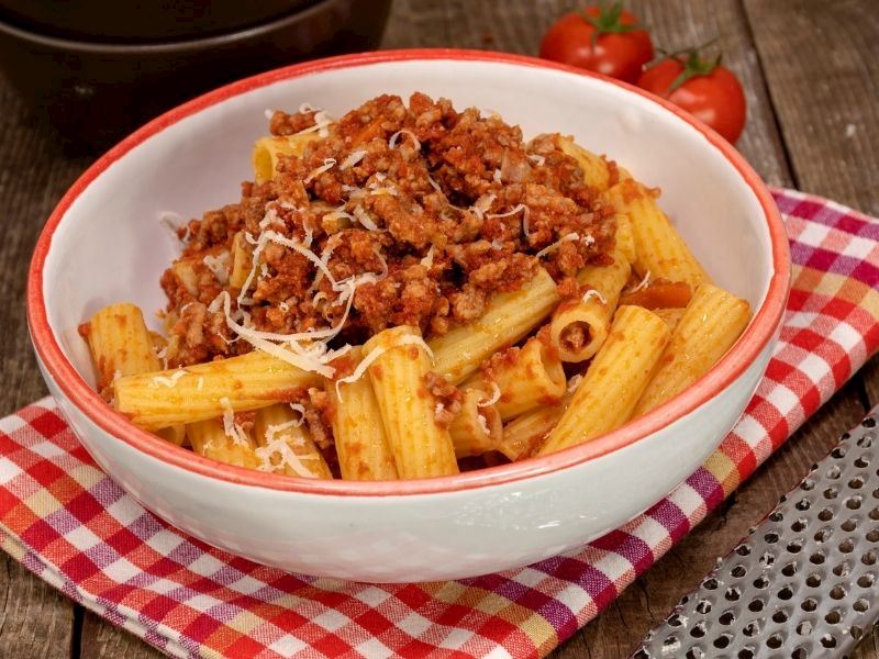 KIYMALI KEREVİZLİ MAKARNA TARİFİ